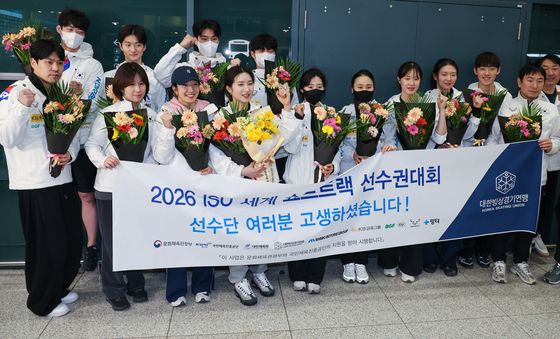 파이팅 외치는 쇼트트랙 대표팀