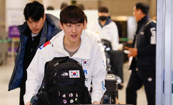 임종언 '금메달 2관왕 달성하고 왔어요'