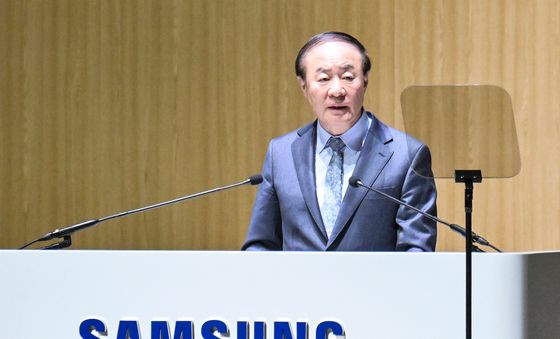 주주총회서 인사말 하는 전영현 부회장