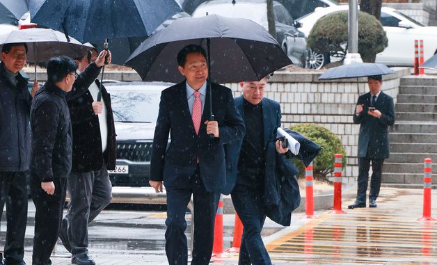 정치자금법위반 2차 공판 출석하는 오세훈 시장