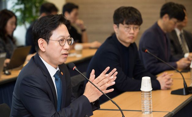 배경훈 부총리, '독자 AI 관계 기업 간담회' 참석