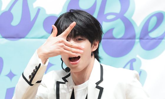 엠비오 테츠, 멋짐 짜잔