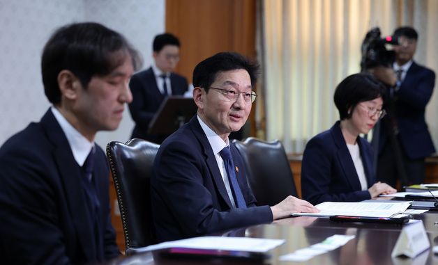 윤창렬 국무조정실장, 범정부 생명지킴추진본부·유통업계 업무협약식 모두발언