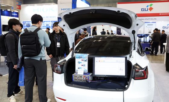 킨텍스서 펼쳐진 자동차 기술 전시