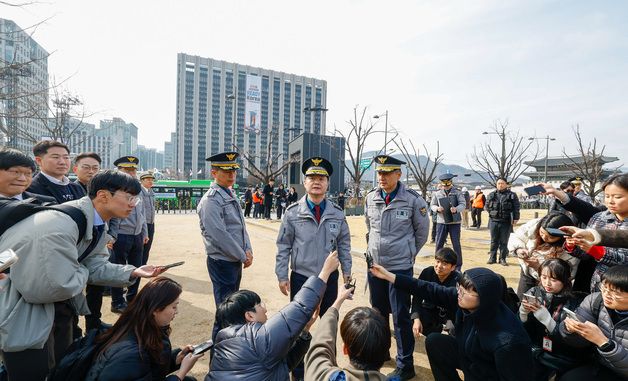 박정보 서울경찰청장, BTS 공연 앞두고 광화문광장 현장점검