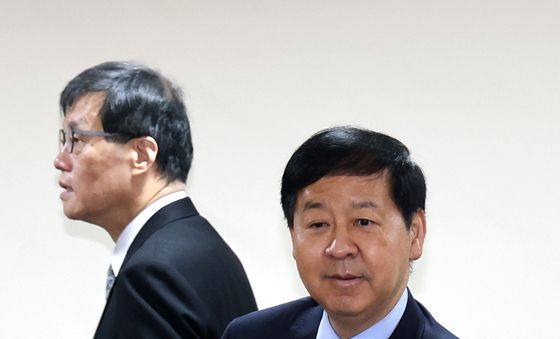 확대거시경제금융회의 참석하는 구윤철·이창용