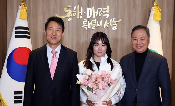 오세훈 시장, 올림픽 출전 선수단과 기념촬영