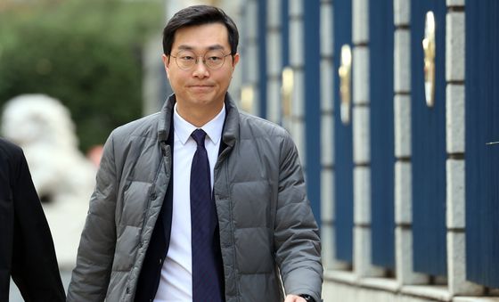 장경태 , 성추행 의혹 심의위 출석