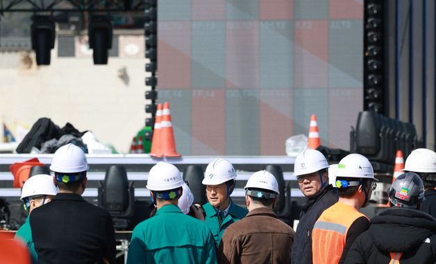 BTS 컴백 무대시설 점검하는 오세훈 서울시장