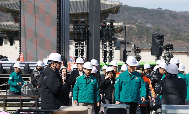 BTS 공연 무대시설 현장점검하는 오세훈 서울시장