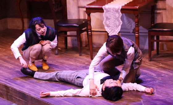 3년 만에 돌아온 연극 '오펀스'