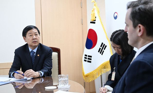 구윤철 부총리, IMF 수석 부총재 면담