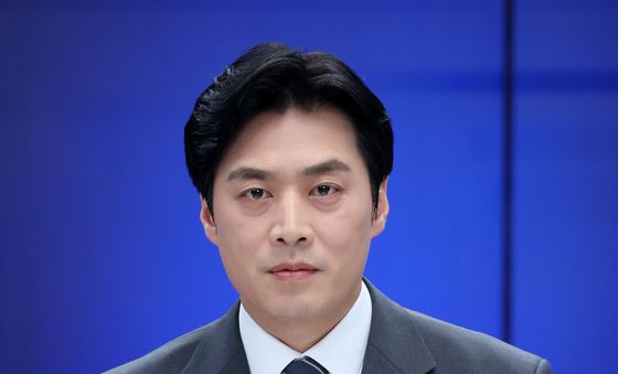 경기도지사 합동토론회 참석한 한준호