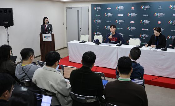 류지현 감독, 한신 타이거스 평가전 앞두고 기자회견