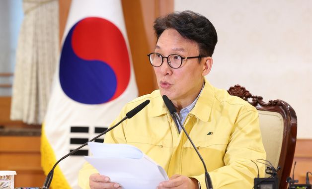 모두발언하는 김민석 국무총리