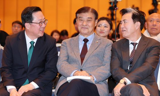 대화하는 김태흠-이장우