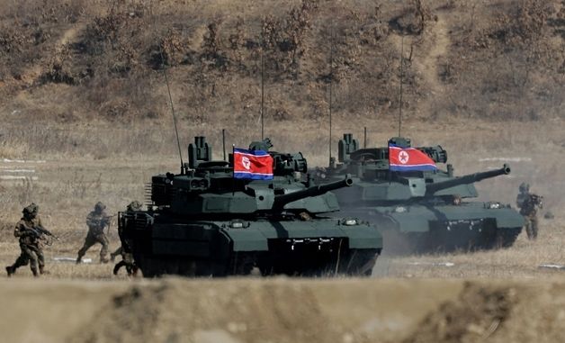 북한, 신형 탱크부대의 대남 침투 훈련 진행