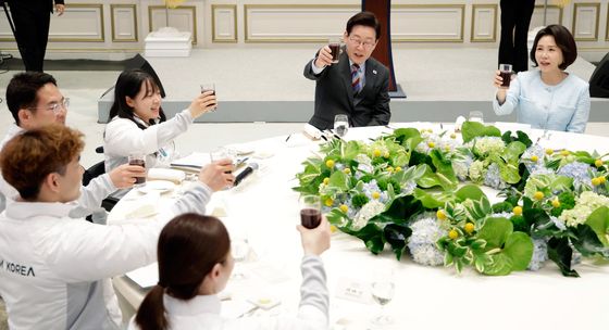 이재명 대통령, 밀라노-코르티나 동계 패럴림픽 선수단 격려 오찬