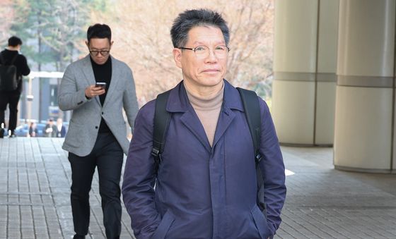 김병헌, 위안부 피해자 모욕 혐의 영장심사 출석