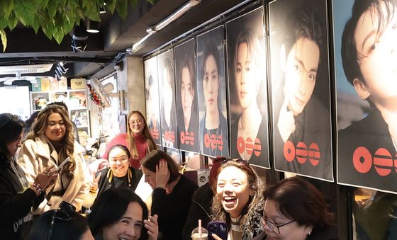 BTS 컴백 소식에 꽃미소 만발