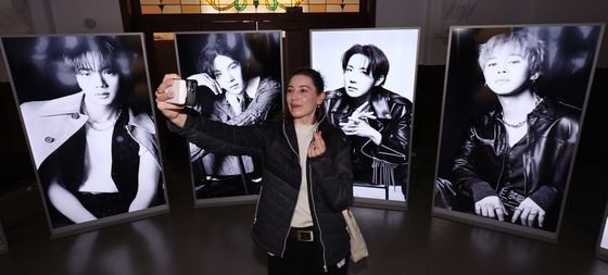 아미들 설레게 한 BTS 팝업