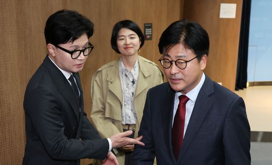 대화하는 한동훈·김종혁