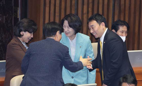 추미애·김용민 '미소'