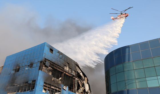 화재 진화 동원된 산림청 헬기