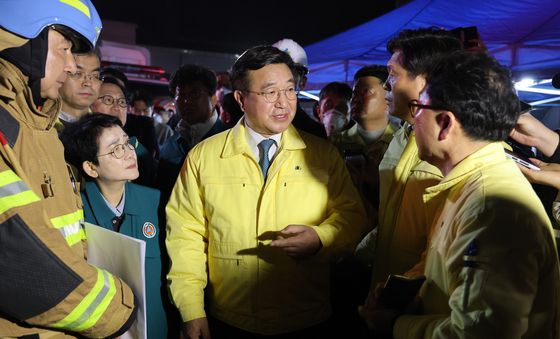대전 화재현장 찾은 윤호중 장관