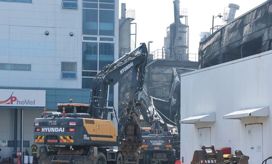 중장비 추가 투입되는 실종자 수색