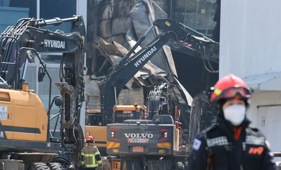 중장비 투입 진입로 확보