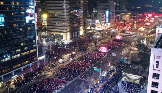 광화문광장에서 열리는 BTS 컴백 공연
