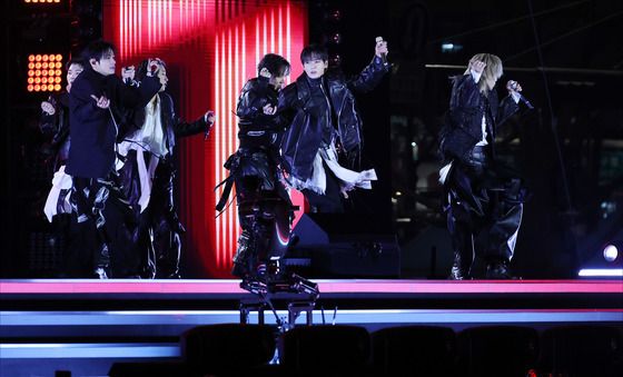 아리랑 선보이는 BTS