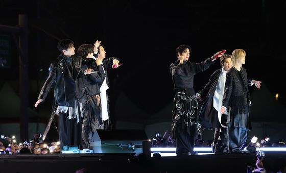 성공적인 무대 선보인 BTS