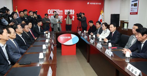 장동혁 국민의힘 대표, 대구시당 긴급회동