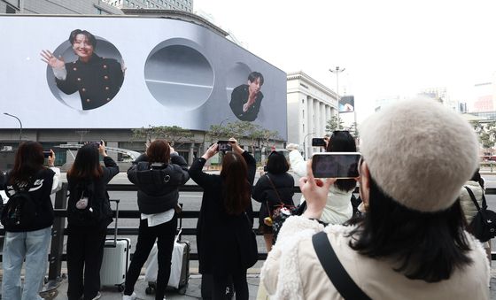 BTS 미디어 파사드 인기