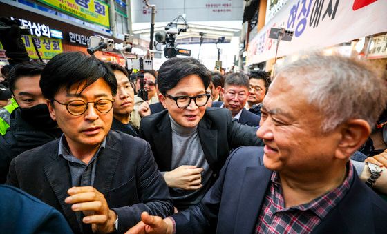 경동시장 찾은 한동훈