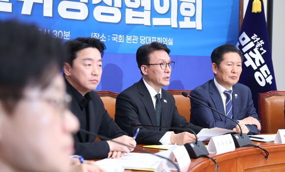 모두발언하는 김민석 국무총리