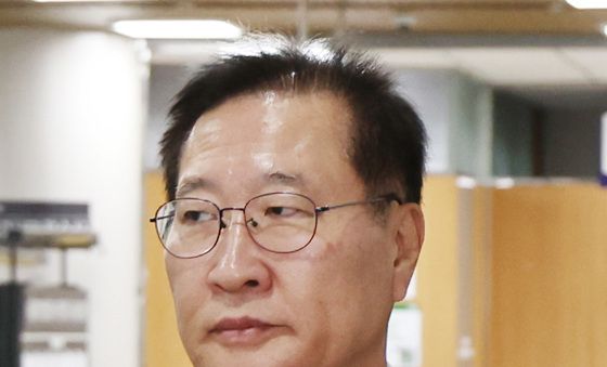 법정 형하는 박성재 전 법무부 장관