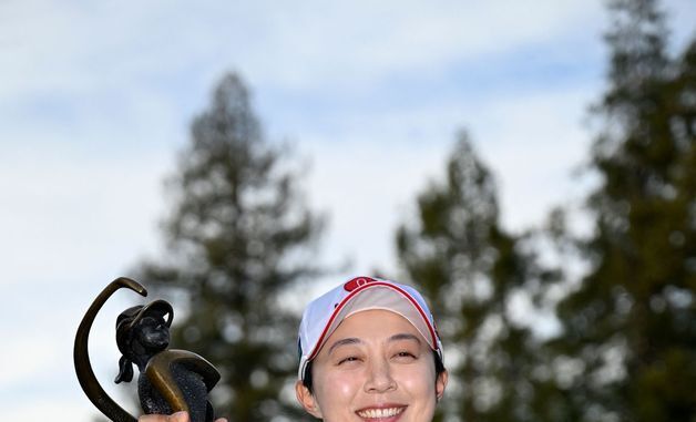 김효주, 11년 만에 LPGA 파운더스컵 정상 탈환 '와이어투와이어 우승'