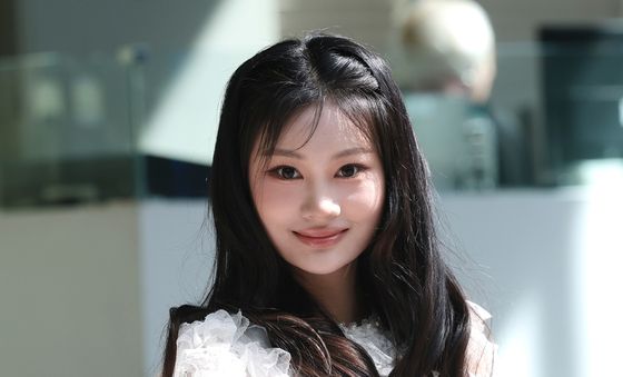 케시, 블링원 미소 천사