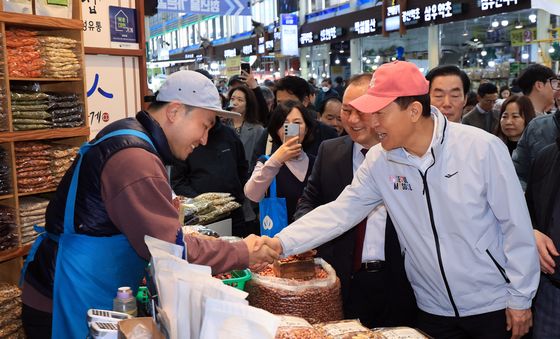 경동시장 찾은 오세훈시장