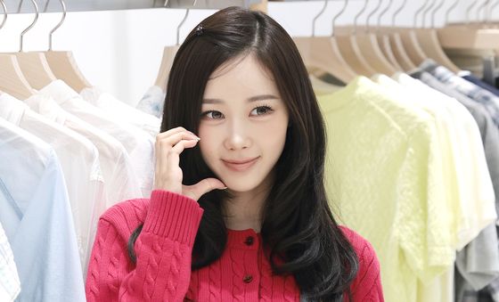 애스파 지젤, 광합성 필요없는 미모