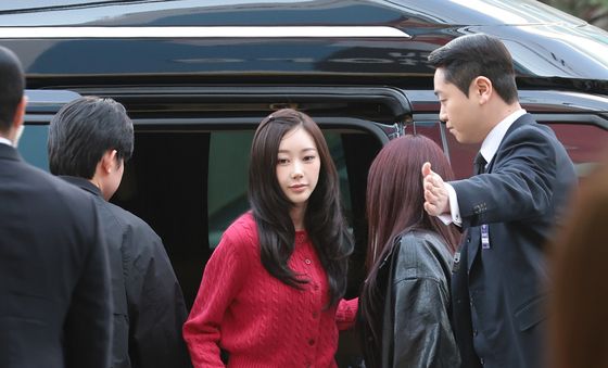 지젤, 성수동에 등장한 힙한 여신