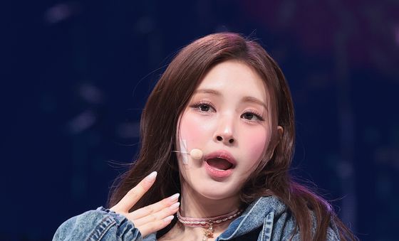 베이비돈크라이 이현, 나에게 빠져봐