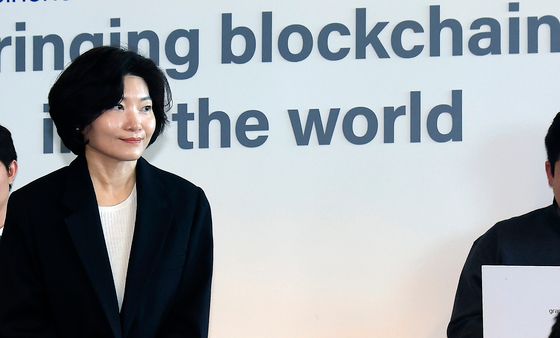 간담회 참석 인사하는 김재진 상임부회장