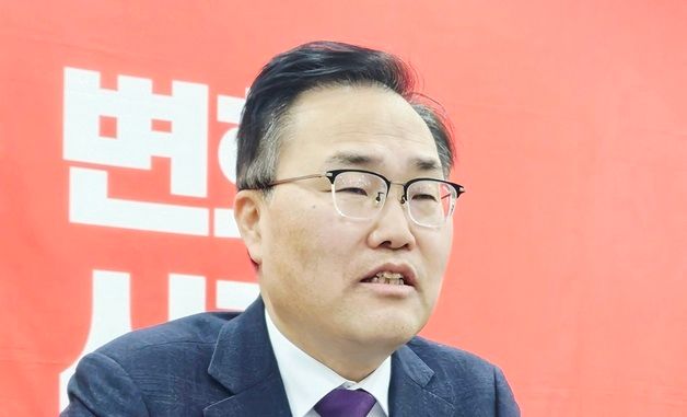 발언하는 홍석준 대구시장 예비후보