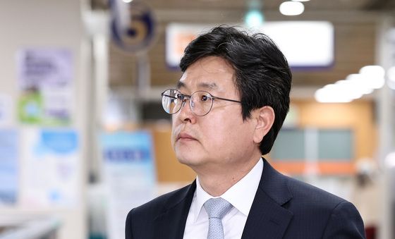 '사후 계엄 선포문' 첫 재판 출석하는 강의구 전 부속실장