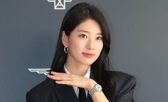 수지, 반짝반짝