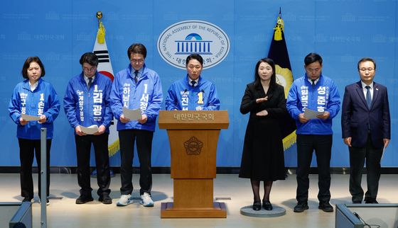 이재명정부 청와대 행정관 출신 예비후보자들 기자회견